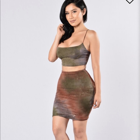 Fashion Nova Dresses & Skirts - Skirt set